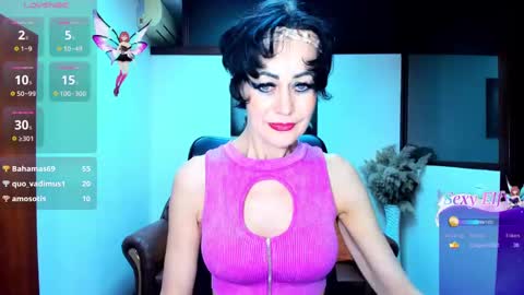 Snapshot of silvia_wallec chatting on January 31, 2025, 4:17 pm Silvia Wallec online show from January 31, 2025, 4:17 pm