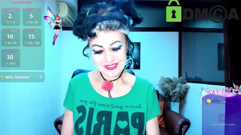 Snapshot of silvia_wallec chatting on February 23, 2025, 12:59 pm Silvia Wallec online show from February 23, 2025, 12:59 pm