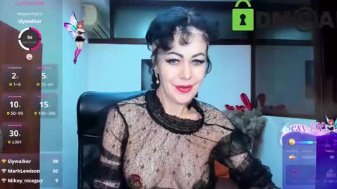 Snapshot of silvia_wallec chatting on March 8, 2025, 9:50 am Silvia Wallec online show from March 8, 2025, 9:50 am