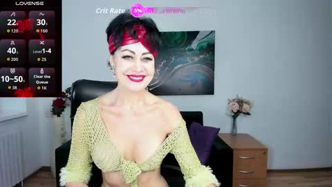 Snapshot of silvia_wallec chatting on November 5, 2025, 6:46 am Silvia Wallec online show from November 5, 2025, 6:46 am
