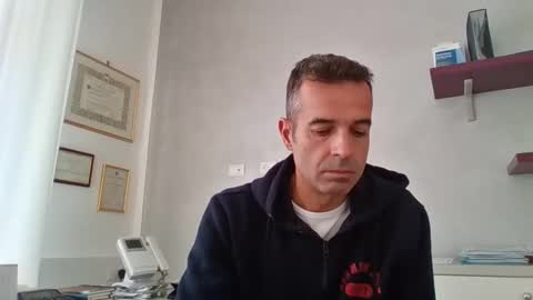 Italiandaddyitalydickassbottomassholecomshowmasturbatenudeboyitalyatleticcutemuscolarhardcockdickboy online show from November 18, 2025, 11:47 am