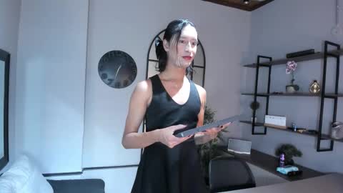 Snapshot of simon_durand chatting on November 25, 2025, 4:34 am simon_durand online show from November 25, 2025, 4:34 am