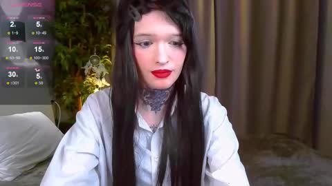 Snapshot of simona_rain chatting on February 6, 2025, 5:03 am Simona online show from February 6, 2025, 5:03 am
