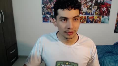 Snapshot of simone_vice chatting on October 6, 2025, 10:51 pm simone vice online show from October 6, 2025, 10:51 pm