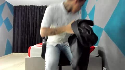 SIMON KELER online show from December 21, 2024, 3:25 am