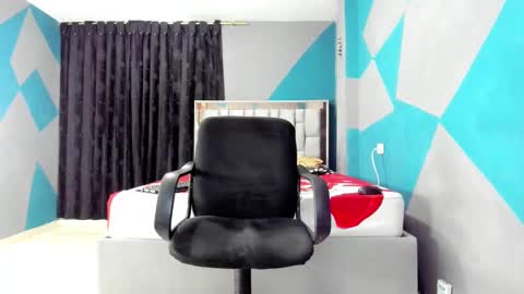 SIMON KELER online show from December 31, 2024, 8:37 am