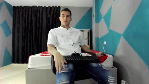 SIMON KELER online show from January 6, 2025, 1:31 am