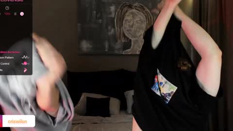 Snapshot of simonwnl chatting on December 18, 2024, 7:41 pm Simon online show from December 18, 2024, 7:41 pm