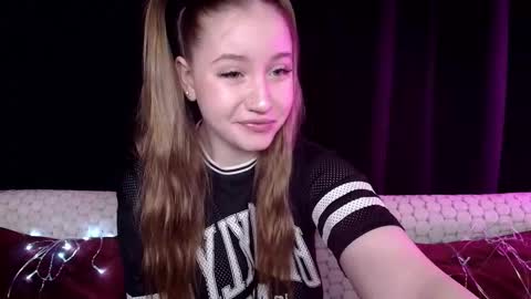 Sindi online show from December 9, 2024, 3:00 pm