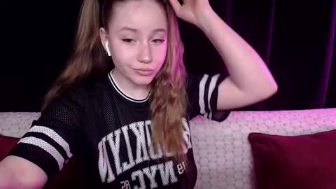 Sindi online show from February 8, 2025, 5:50 pm