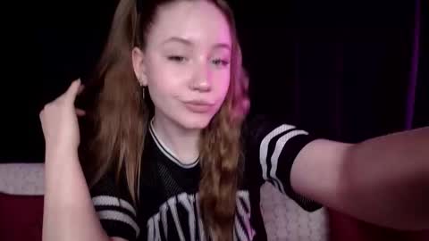 Sindi online show from February 15, 2025, 3:28 pm