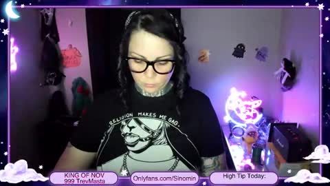 Sinomin online show from November 22, 2025, 11:59 pm