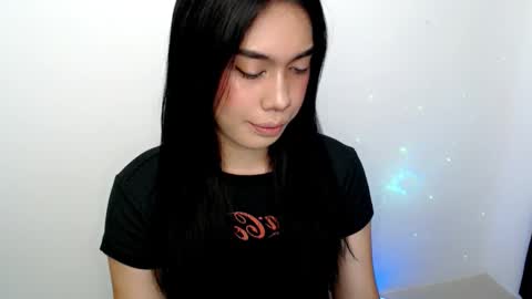 Snapshot of siobe_09 chatting on December 5, 2025, 5:49 am Siobe Lee online show from December 5, 2025, 5:49 am