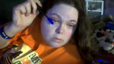 Snapshot of siofra chatting on September 9, 2025, 8:19 pm Siofra online show from September 9, 2025, 8:19 pm