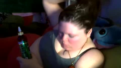 Snapshot of siofra chatting on September 29, 2025, 8:24 pm Siofra online show from September 29, 2025, 8:24 pm