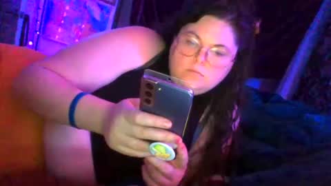 Snapshot of siofra chatting on October 10, 2025, 2:54 am Siofra online show from October 10, 2025, 2:54 am