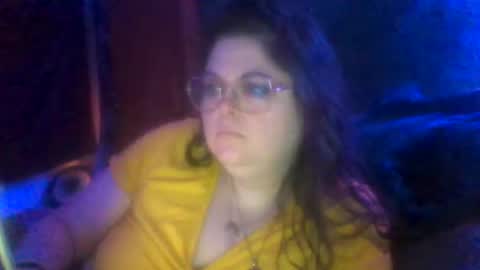 Snapshot of siofra chatting on October 26, 2025, 2:56 pm Siofra online show from October 26, 2025, 2:56 pm