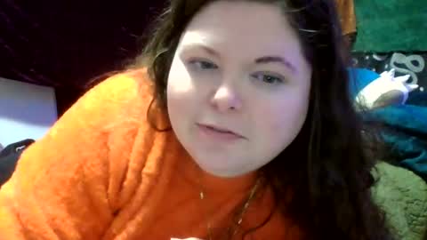 Snapshot of siofra chatting on November 4, 2025, 9:58 pm Siofra online show from November 4, 2025, 9:58 pm