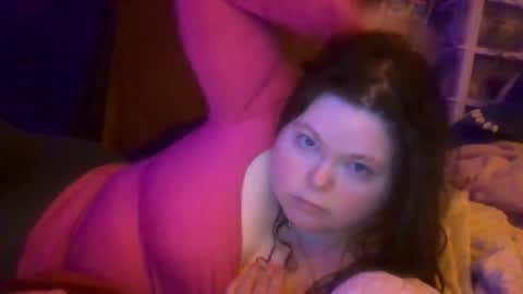 Snapshot of siofra chatting on November 13, 2025, 11:36 pm Siofra online show from November 13, 2025, 11:36 pm