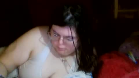 Snapshot of siofra chatting on December 2, 2025, 5:52 pm Siofra online show from December 2, 2025, 5:52 pm