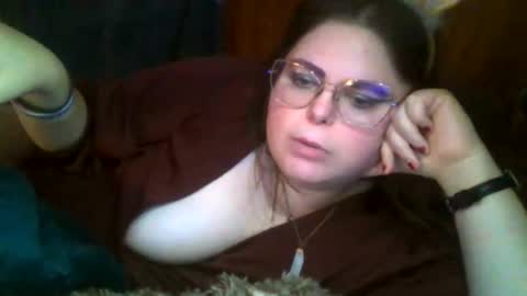 Snapshot of siofra chatting on December 3, 2025, 5:59 am Siofra online show from December 3, 2025, 5:59 am