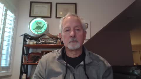 Snapshot of sir_lust_alot chatting on December 7, 2024, 12:45 pm Don Roberto online show from December 7, 2024, 12:45 pm