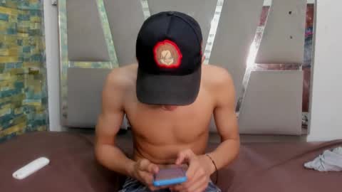 Snapshot of sirryant chatting on December 12, 2024, 8:21 pm SIR RYANT online show from December 12, 2024, 8:21 pm