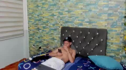 Snapshot of sirryant chatting on March 5, 2025, 5:18 pm SIR RYANT online show from March 5, 2025, 5:18 pm