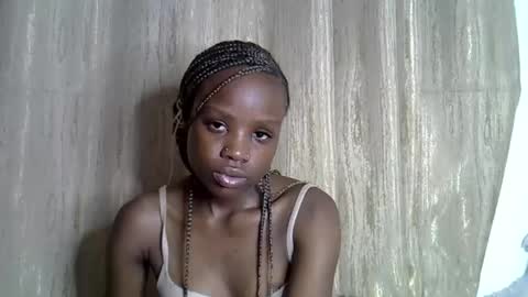 shannie online show from November 23, 2025, 7:57 pm