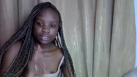 shannie online show from December 5, 2025, 12:58 pm