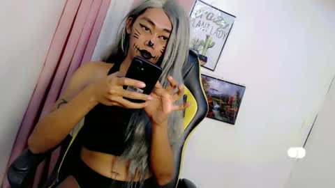 Snapshot of sizka_ford chatting on October 31, 2025, 5:14 pm Sizka online show from October 31, 2025, 5:14 pm