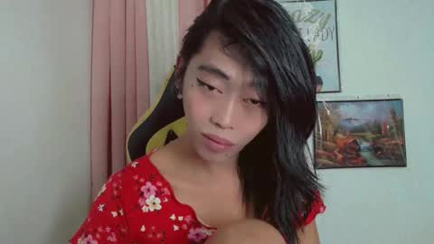 Snapshot of sizka_ford chatting on November 21, 2025, 6:23 am Sizka online show from November 21, 2025, 6:23 am