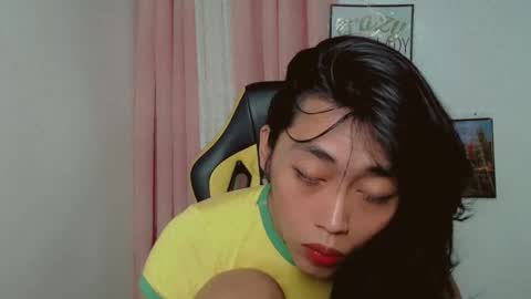 Snapshot of sizka_ford chatting on December 4, 2025, 3:32 pm Sizka online show from December 4, 2025, 3:32 pm