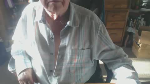 sjbottomboi online show from December 30, 2024, 11:28 pm