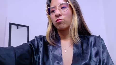 Snapshot of skinny_hottie18 chatting on January 29, 2025, 4:52 pm skinny_hottie18 online show from January 29, 2025, 4:52 pm
