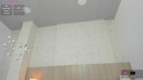 Isabela online show from November 15, 2025, 11:29 am