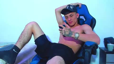 Snapshot of skinny_marked chatting on November 21, 2025, 3:54 pm skinny marked online show from November 21, 2025, 3:54 pm