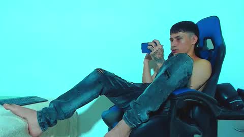 Snapshot of skinny_marked chatting on November 22, 2025, 4:00 am skinny marked online show from November 22, 2025, 4:00 am