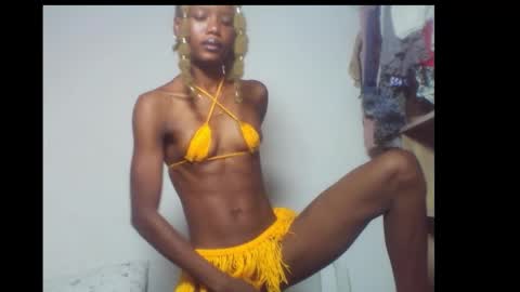 Snapshot of skinnybeauty1 chatting on December 15, 2025, 6:39 am Linda independent model online show from December 15, 2025, 6:39 am