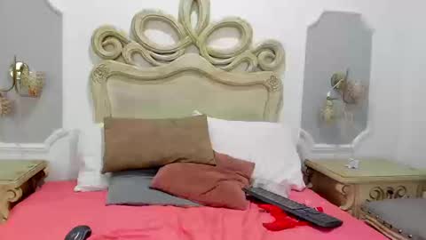 SkinnyGirl online show from September 9, 2025, 7:57 pm