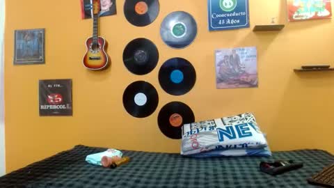 VERUS online show from November 1, 2025, 7:38 pm