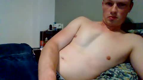 Snapshot of skippyhihi chatting on September 30, 2025, 6:13 pm skippyhihi online show from September 30, 2025, 6:13 pm