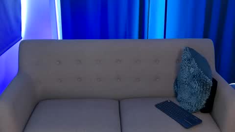 Liam Vokov online show from October 4, 2025, 4:38 pm