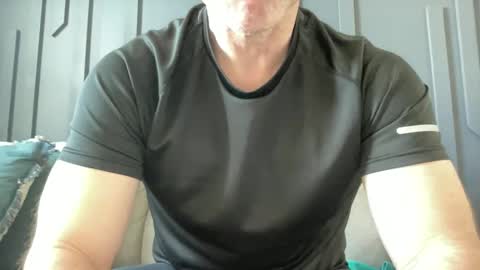 Snapshot of skylineboatclub chatting on February 24, 2025, 4:15 pm skylineboatclub online show from February 24, 2025, 4:15 pm