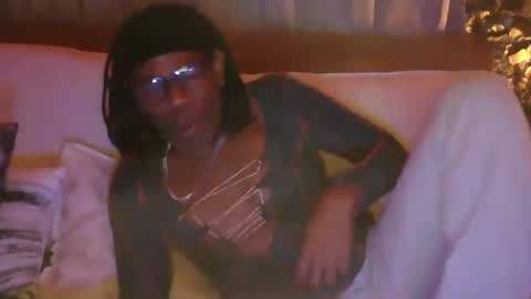 skyonetoo3 online show from February 22, 2025, 1:11 am