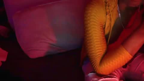 skyonetoo3 online show from March 1, 2025, 11:50 am