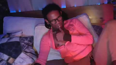 skyonetoo3 online show from March 2, 2025, 3:45 am