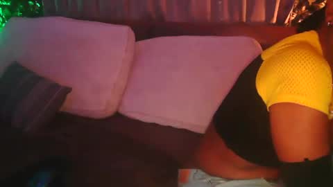 skyonetoo3 online show from September 10, 2025, 12:10 am