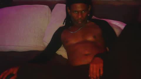 skyonetoo3 online show from September 12, 2025, 2:39 pm