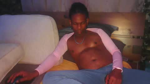 skyonetoo3 online show from September 24, 2025, 2:15 am